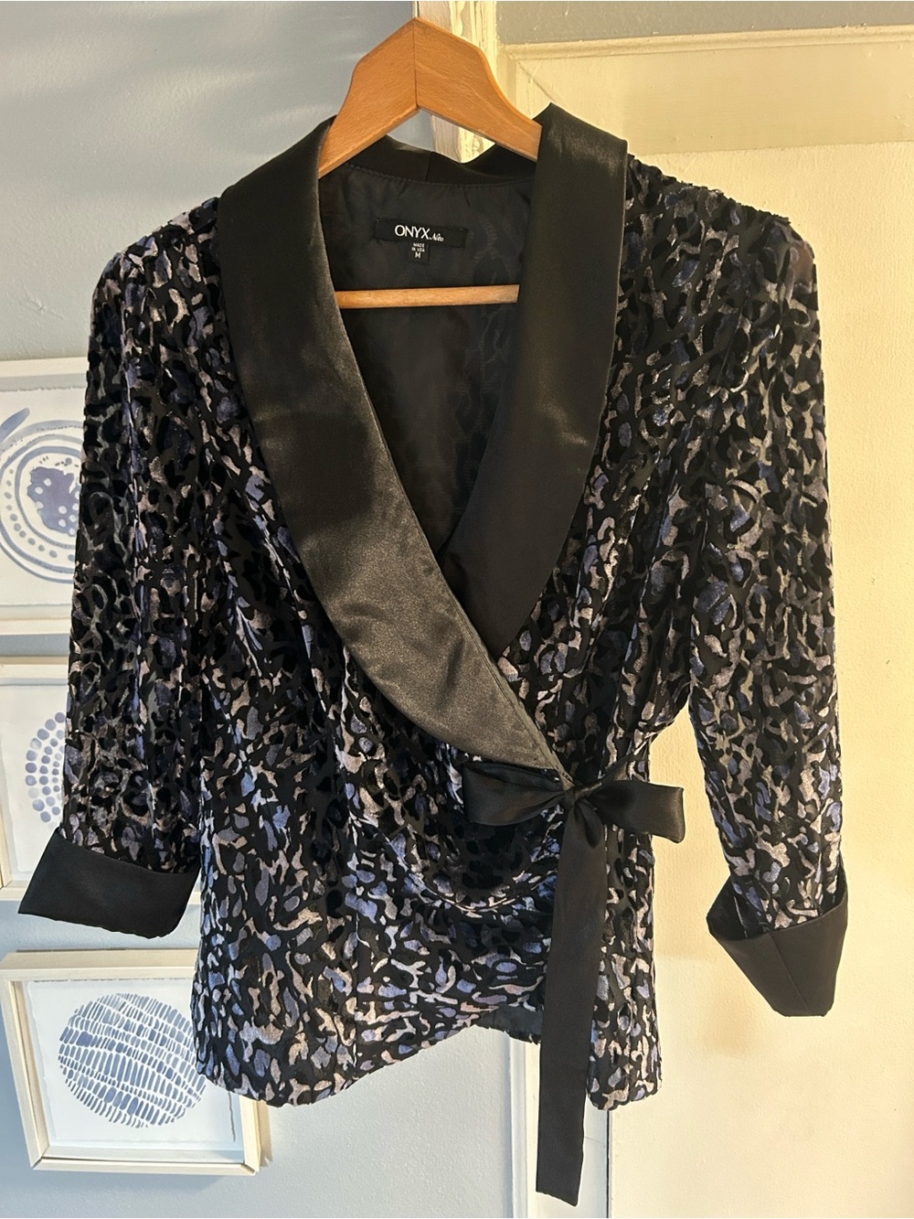 Onyx Nite Burnout Velvet Blue, Black, Silver Animal Print Wrap Blazer Size M